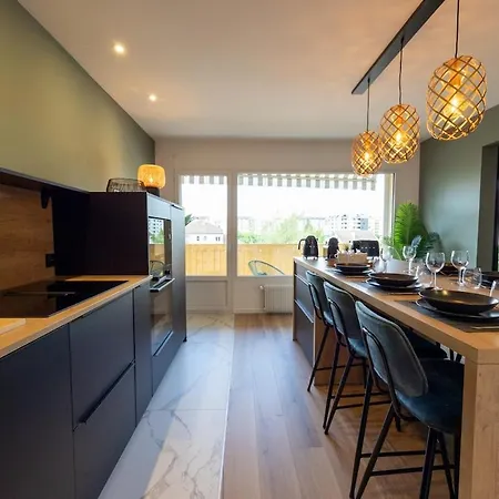 Le Mavéria, Proximité Apartamento *