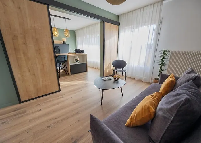 Apartmán Le Maveria, Proximite *